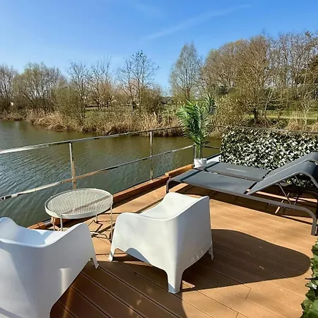 Botel La Dolce ! Sauna, Spa, Cinema Basse-Ham