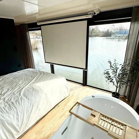 La Dolce ! Sauna, Spa, Cinema *