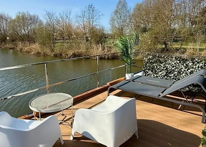 Botel La Dolce ! Sauna, Spa, Cinema Basse-Ham