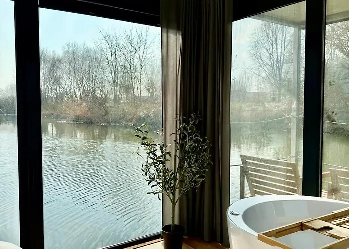 La Dolce ! Sauna, Spa, Cinema * Basse-Ham